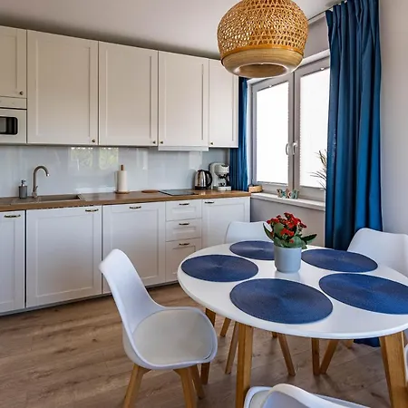 Marynarskie 400m Od Plazy Debina (Ustka)