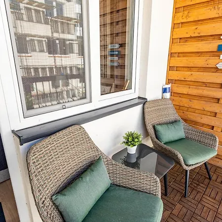 Apartment Marynarskie 400m Od Plazy