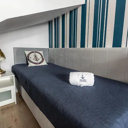 Apartment Marynarskie 400m Od Plazy Debina (Ustka)