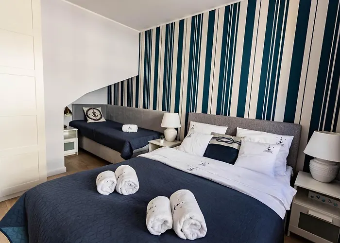 Апартаменты Marynarskie 400m Od Plazy Debina (Ustka)